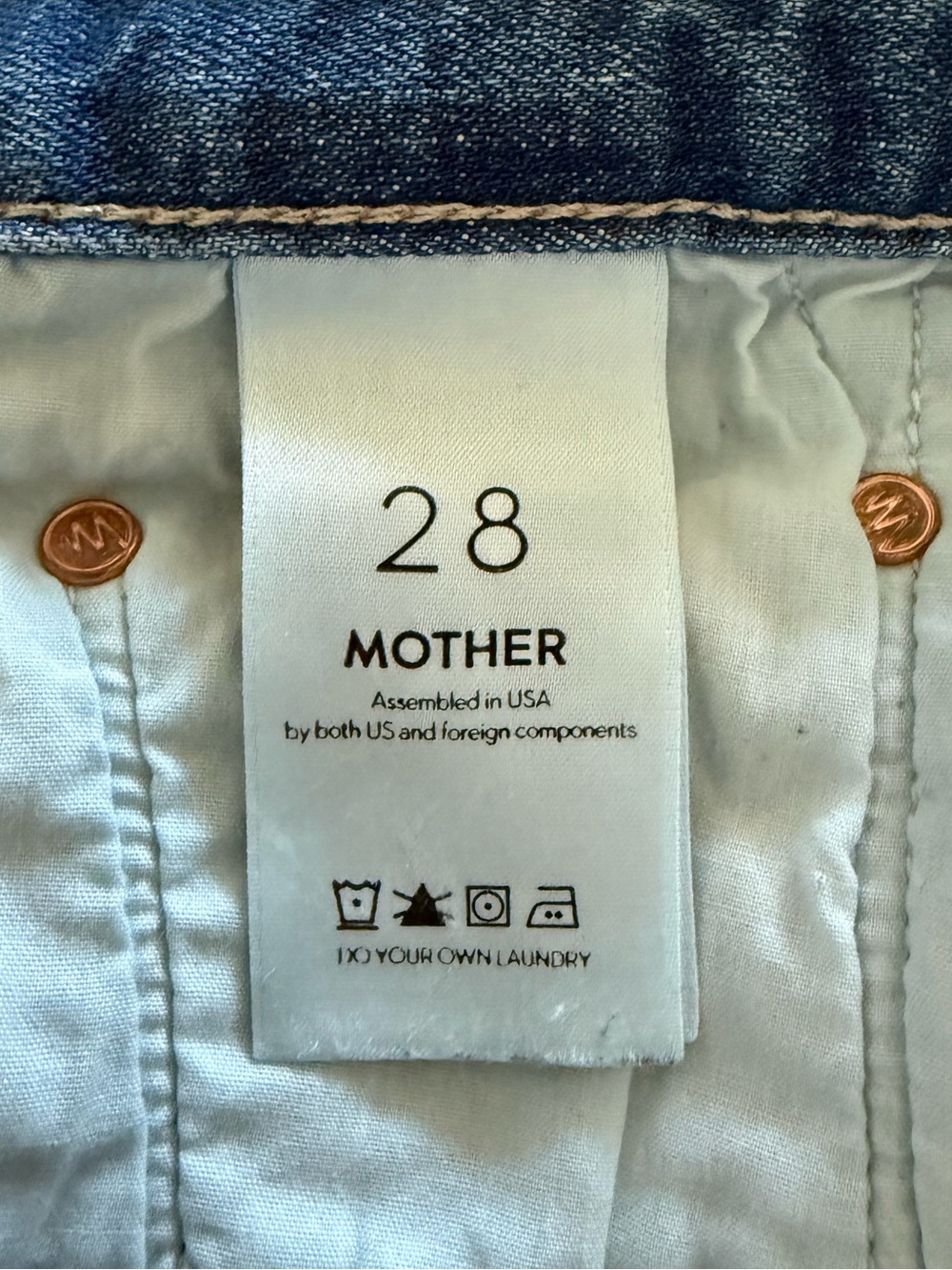 Mother The Brother Jeans in Getting Rowdy relaxed boyfriend - Picture 6 of 9